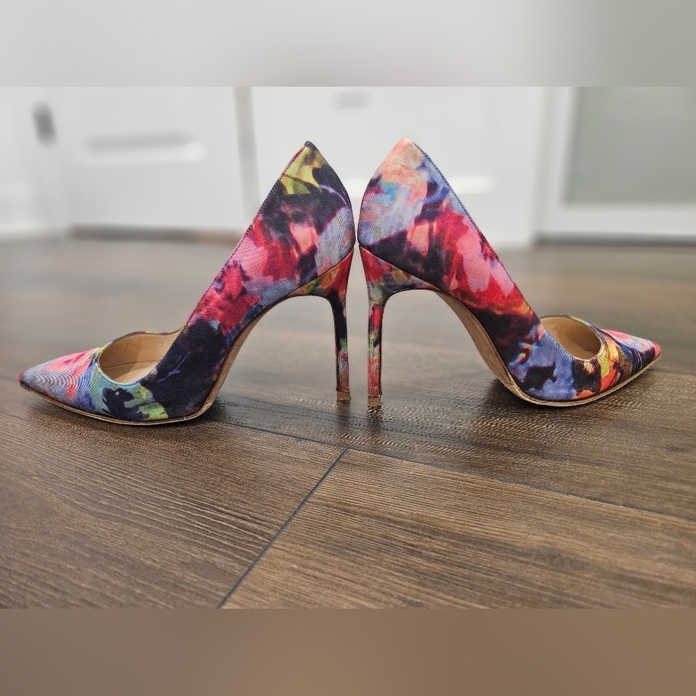 Manolo Blahnik Multicolor Floral Printed Fabric BB 105 Pump-39 1/2 - Picture 4 of 15